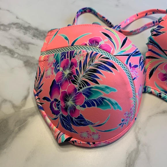 Shade & Shore Bikini Top - Picture 2 of 7